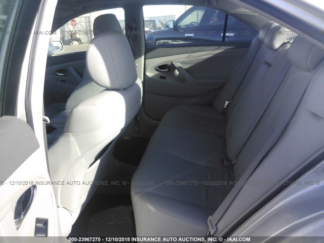 JTNBB46KX93052780 - 2009 TOYOTA CAMRY HYBRID SILVER photo 8