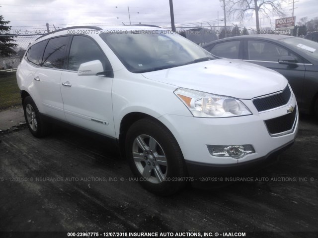 1GNER23D49S168142 - 2009 CHEVROLET TRAVERSE LT WHITE photo 1