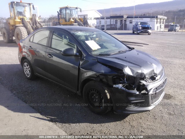 1G1JA5SG5H4111309 - 2017 CHEVROLET SONIC LS 灰色 照片 1