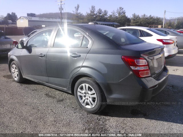 1G1JA5SG5H4111309 - 2017 CHEVROLET SONIC LS 灰色 照片 3