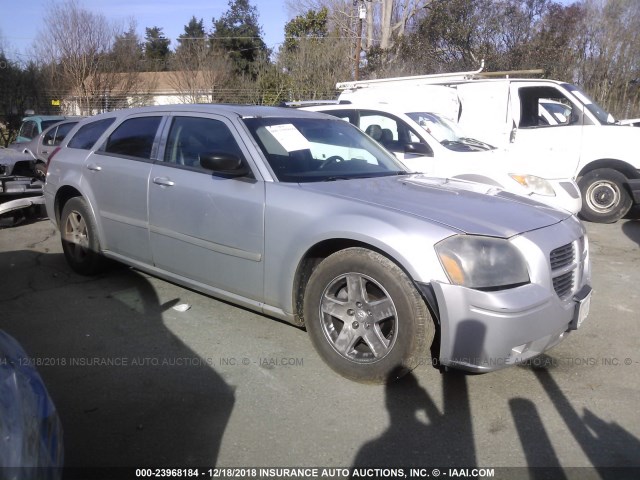 2D4FV48V85H527440 - 2005 DODGE MAGNUM SXT SILVER photo 1