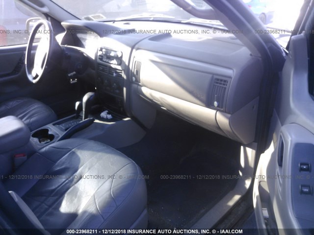 1J8GW48S44C392665 - 2004 JEEP GRAND CHEROKEE LAREDO/COLUMBIA/FREEDOM 黑色 照片 5