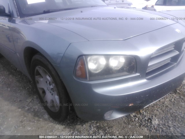 2B3KA43GX6H245013 - 2006 DODGE CHARGER SE/SXT GRAY photo 6