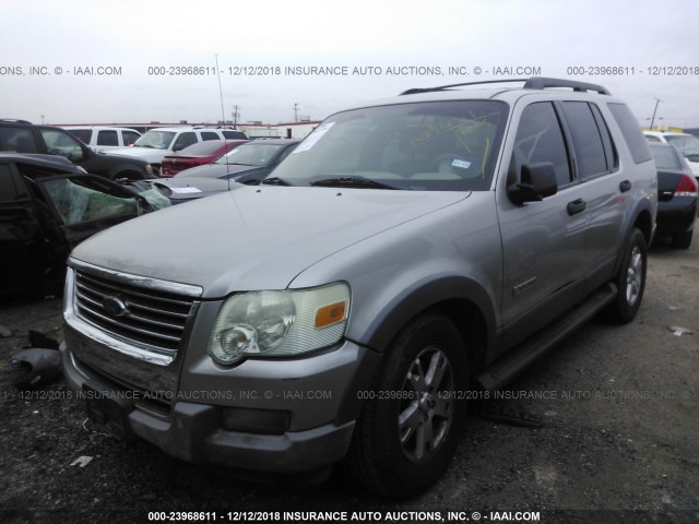 1FMEU73896UA01570 - 2006 FORD EXPLORER XLT SILVER photo 2