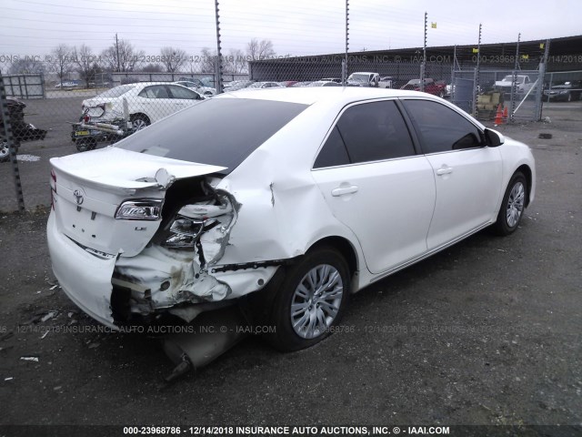 4T4BF1FKXCR258269 - 2012 TOYOTA CAMRY SE/LE/XLE 白色 照片 4