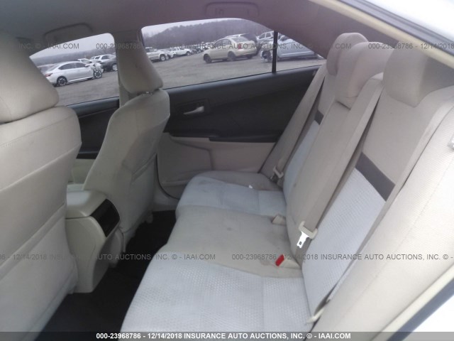 4T4BF1FKXCR258269 - 2012 TOYOTA CAMRY SE/LE/XLE 白色 照片 8