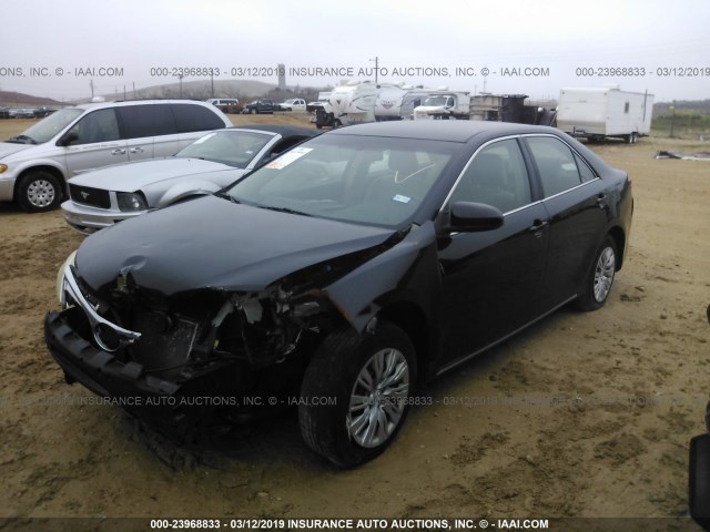 4T1BF1FK3DU260277 - 2013 TOYOTA CAMRY L/SE/LE/XLE BLACK photo 2