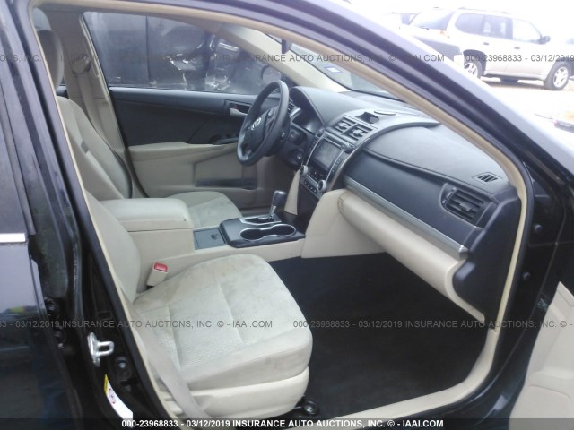 4T1BF1FK3DU260277 - 2013 TOYOTA CAMRY L/SE/LE/XLE BLACK photo 5