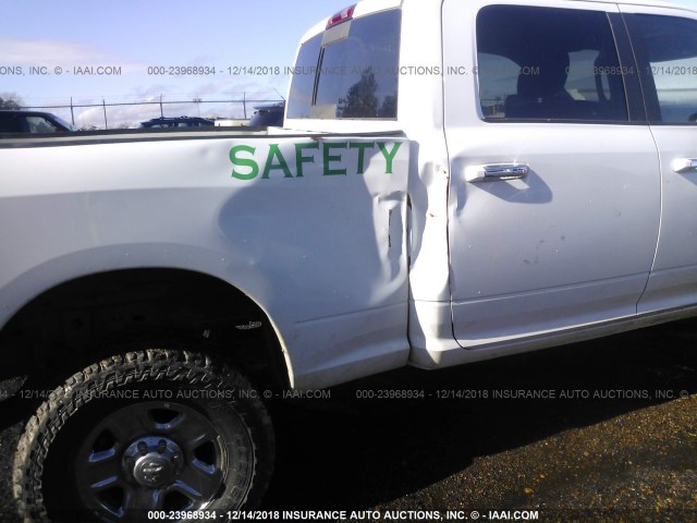 3C6UR5DL4HG754963 - 2017 RAM 2500 SLT WHITE photo 6