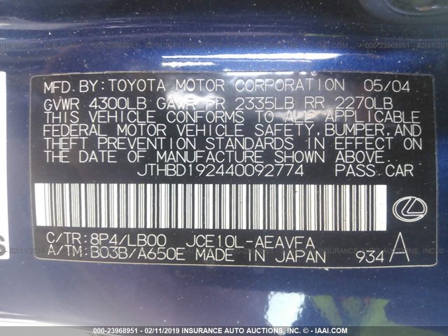 JTHBD192440092774 - 2004 LEXUS IS 300 BLUE photo 9