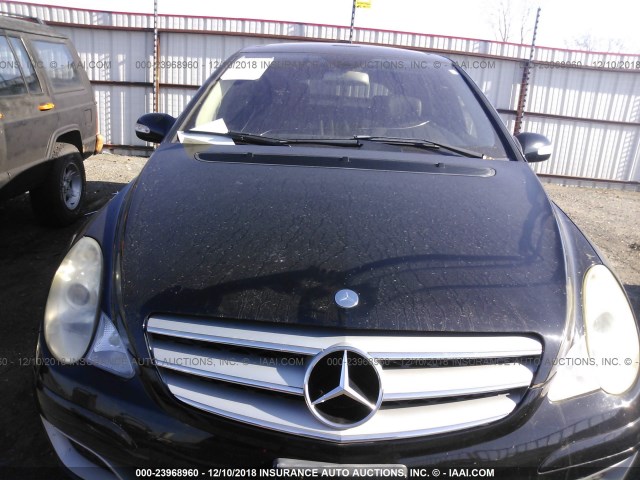 4JGCB65E26A004564 - 2006 MERCEDES-BENZ R 350 BLACK photo 6