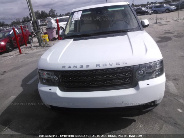 SALME1D46BA354150 - 2011 LAND ROVER RANGE ROVER HSE WHITE photo 6