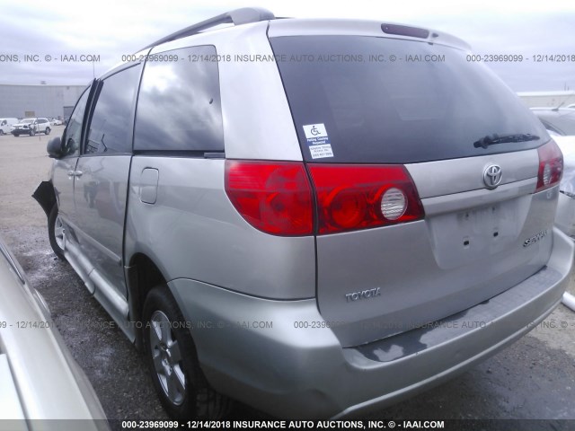 5TDZK23C07S025961 - 2007 TOYOTA SIENNA CE/LE SILVER photo 3