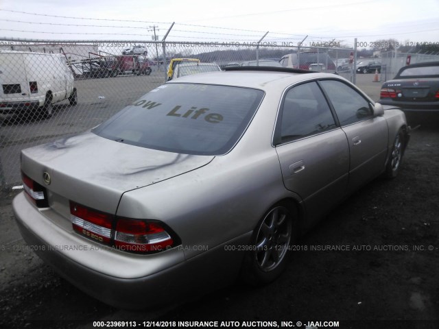 JT8BF28GX15104759 - 2001 LEXUS ES 300 BEIGE photo 4