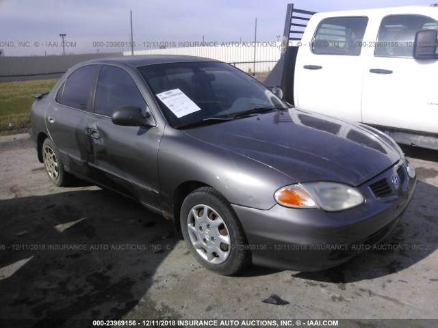 KMHJF35F8YU941147 - 2000 HYUNDAI ELANTRA GLS GRAY photo 1