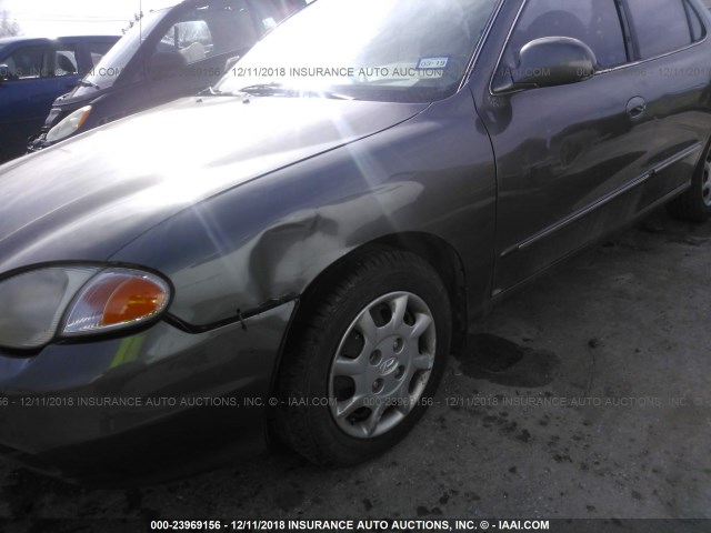 KMHJF35F8YU941147 - 2000 HYUNDAI ELANTRA GLS GRAY photo 6