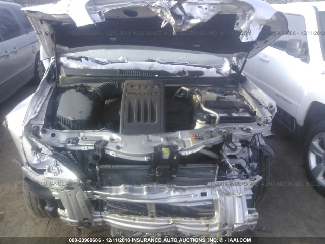 3GNAL2EK2DS637477 - 2013 CHEVROLET CAPTIVA LS 银色 照片 10
