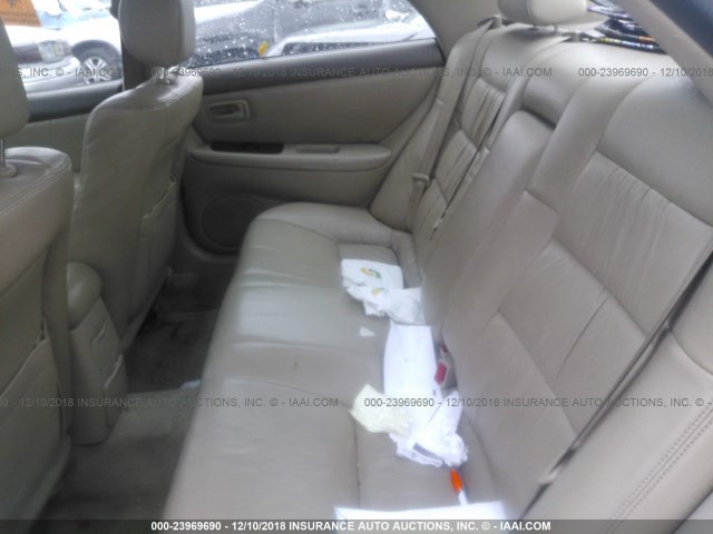 JT8BF28G9W0111108 - 1998 LEXUS ES 300 WHITE photo 8