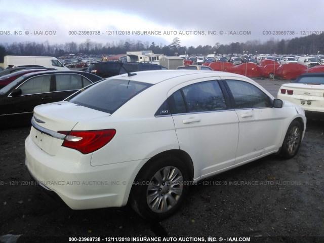 1C3CCBAB3CN292044 - 2012 CHRYSLER 200 LX WHITE photo 4