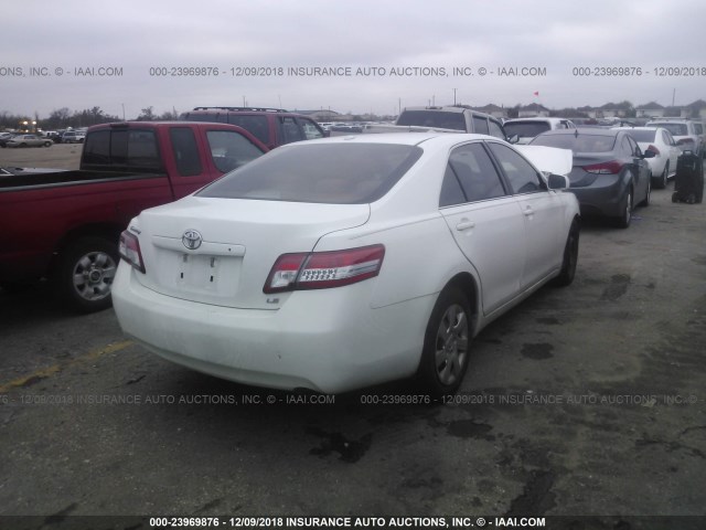 4T1BF3EK0AU574252 - 2010 TOYOTA CAMRY SE/LE/XLE WHITE photo 4