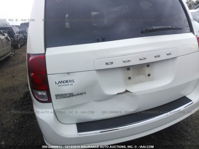 2D4RN3DG8BR602920 - 2011 DODGE GRAND CARAVAN MAINSTREET WHITE photo 6