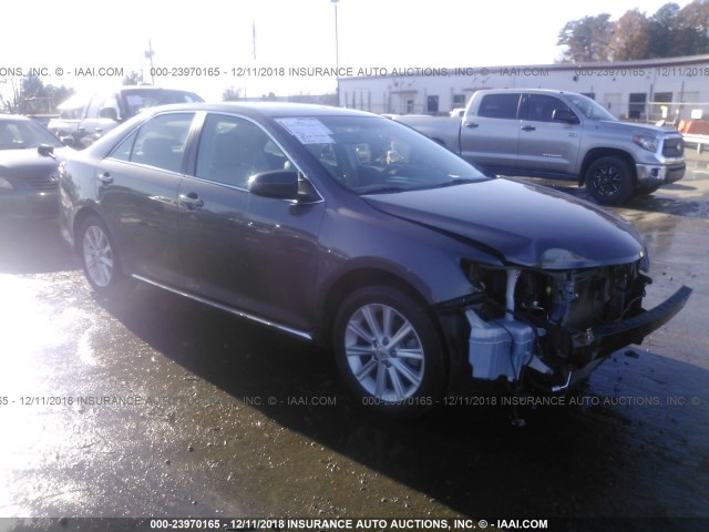 4T1BF1FK5EU768624 - 2014 TOYOTA CAMRY L/SE/LE/XLE 灰色 照片 1