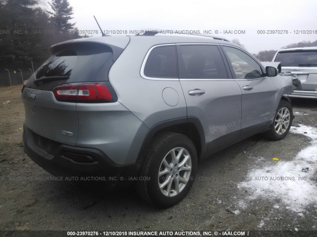 1C4PJMCB2GW268183 - 2016 JEEP CHEROKEE LATITUDE SILVER photo 4