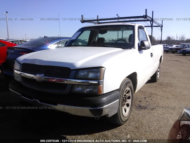 1GCEC14X65Z284277 - 2005 CHEVROLET SILVERADO C1500 WHITE photo 2