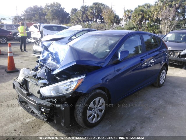 KMHCT5AE1GU247215 - 2016 HYUNDAI ACCENT SE BLUE photo 2