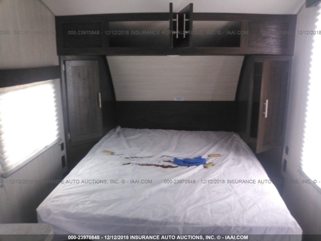 5ZT2CKEC1KY001997 - 2019 FOREST RIVER OTHER  WHITE photo 5