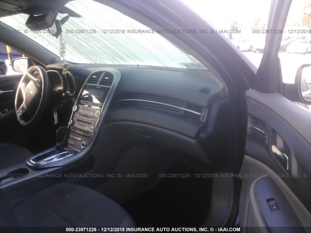1G11B5SA2DF145022 - 2013 CHEVROLET MALIBU LS BLACK photo 5