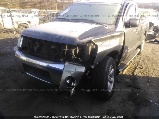 1N6AA06C28N303926 - 2008 NISSAN TITAN XE/SE/LE/PRO-4X GRAY photo 6