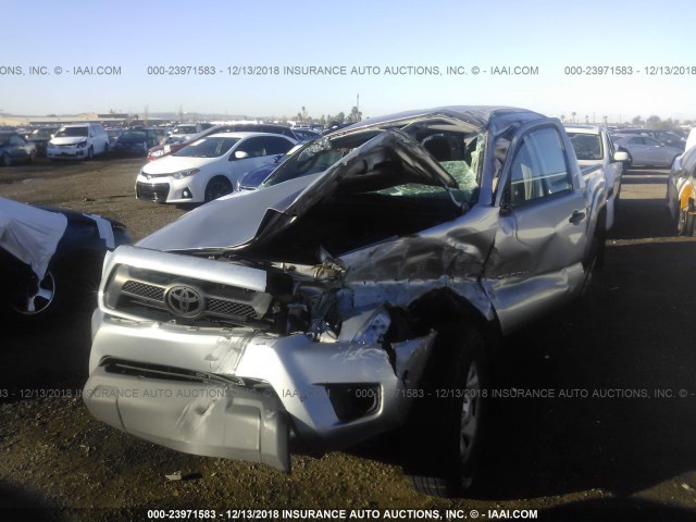 5TFJU4GN2EX063763 - 2014 TOYOTA TACOMA DOUBLE CAB PRERUNNER GRAY photo 2