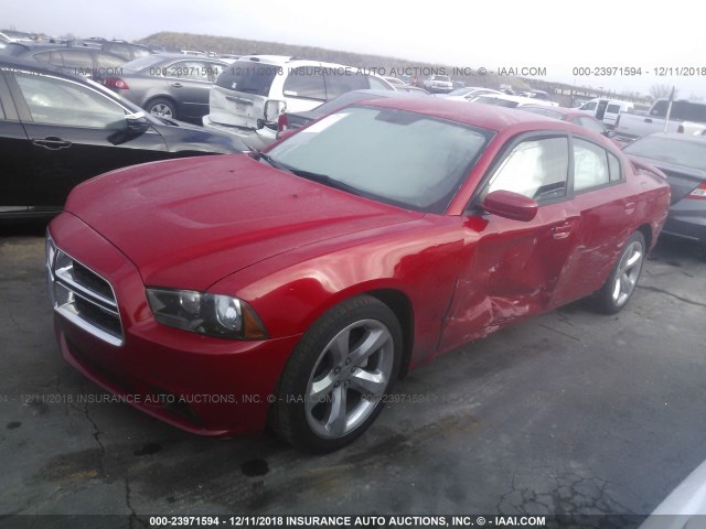 2C3CDXHG1CH148450 - 2012 DODGE CHARGER SXT RED photo 2