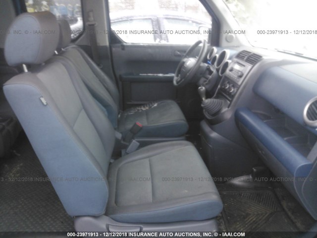 5J6YH27636L020441 - 2006 HONDA ELEMENT EX BLUE photo 5