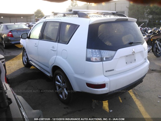 JA4JT4AX6AZ011848 - 2010 MITSUBISHI OUTLANDER XLS WHITE photo 3