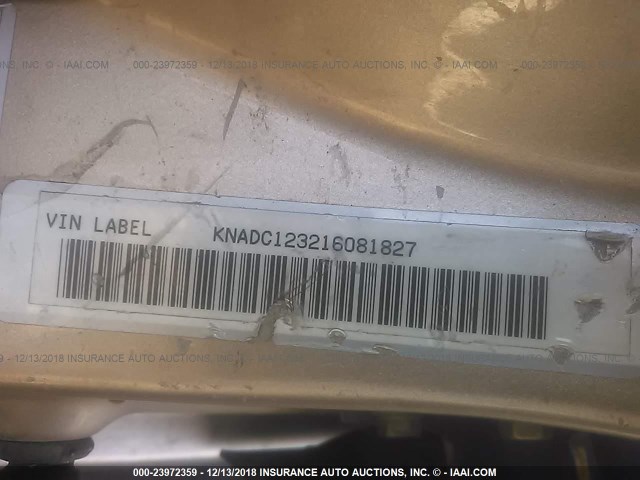 KNADC123216081827 - 2001 KIA RIO GOLD photo 9