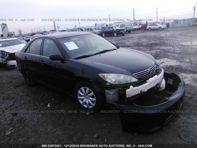 4T1BE32K25U076518 - 2005 TOYOTA CAMRY LE/XLE/SE BLACK photo 1