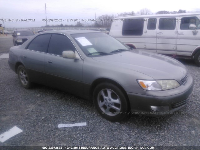 JT8BF28G2Y0266232 - 2000 LEXUS ES 300 GRAY photo 1