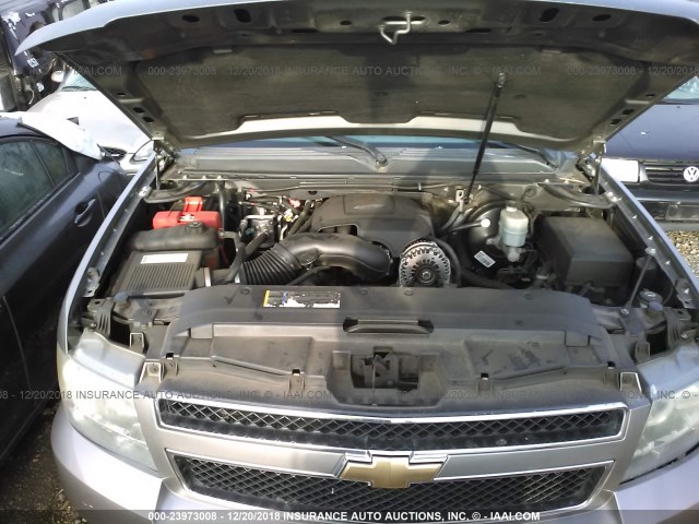 1GNFK13007J270217 - 2007 CHEVROLET TAHOE K1500 GRAY photo 10