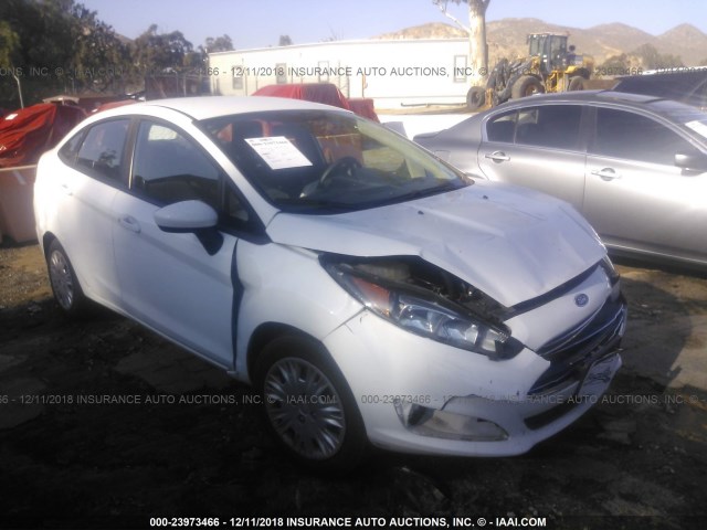 3FADP4AJ7EM212318 - 2014 FORD FIESTA S WHITE photo 1