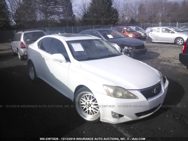 JTHBE262575017127 - 2007 LEXUS IS 350 WHITE photo 1