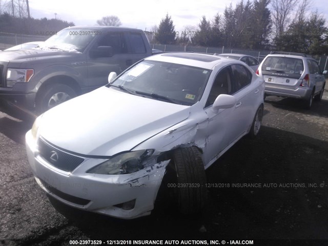 JTHBE262575017127 - 2007 LEXUS IS 350 WHITE photo 2