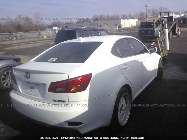 JTHBE262575017127 - 2007 LEXUS IS 350 WHITE photo 4