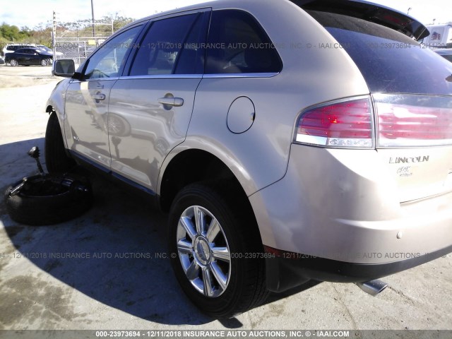 2LMDU68C47BJ22442 - 2007 LINCOLN MKX Champagne photo 3