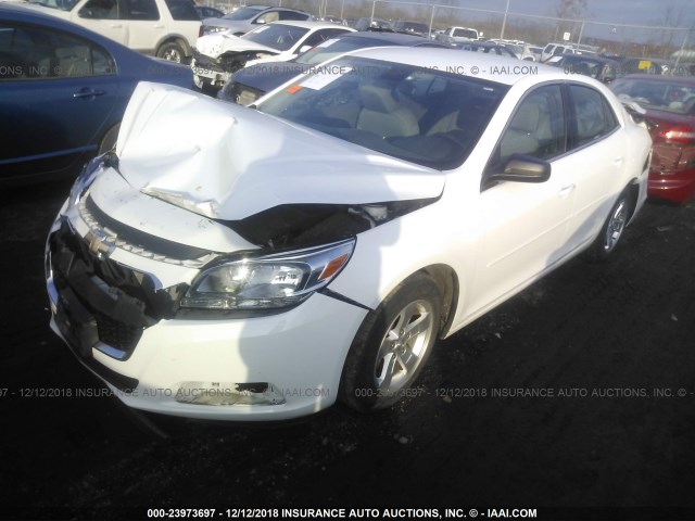 1G11B5SL1FF283834 - 2015 CHEVROLET MALIBU LS Ақ фото 2