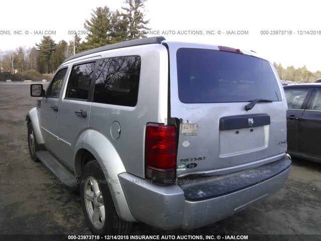 1D8GU28K57W729138 - 2007 DODGE NITRO SXT SILVER photo 3