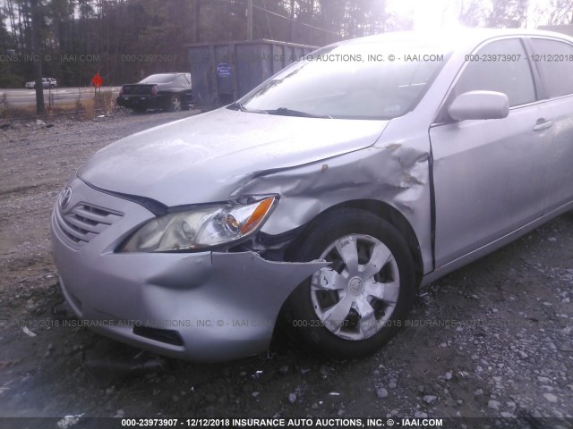 4T1BE46K57U724016 - 2007 TOYOTA CAMRY NEW GENERAT CE/LE/XLE/SE SILVER photo 6