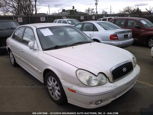 KMHWF35H52A519479 - 2002 HYUNDAI SONATA GLS/LX WHITE photo 1