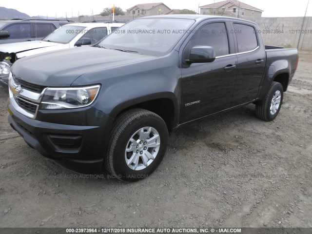 1GCGSCEA3J1118504 - 2018 CHEVROLET COLORADO LT GRAY photo 2